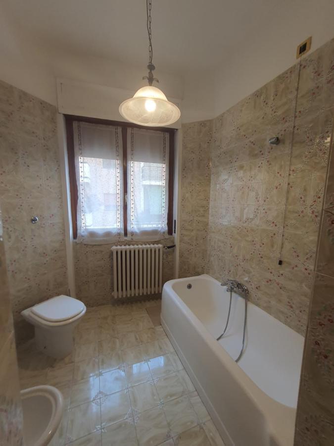 Spazioso Appartamento In Centro Citta San Benedetto del Tronto Exteriér fotografie