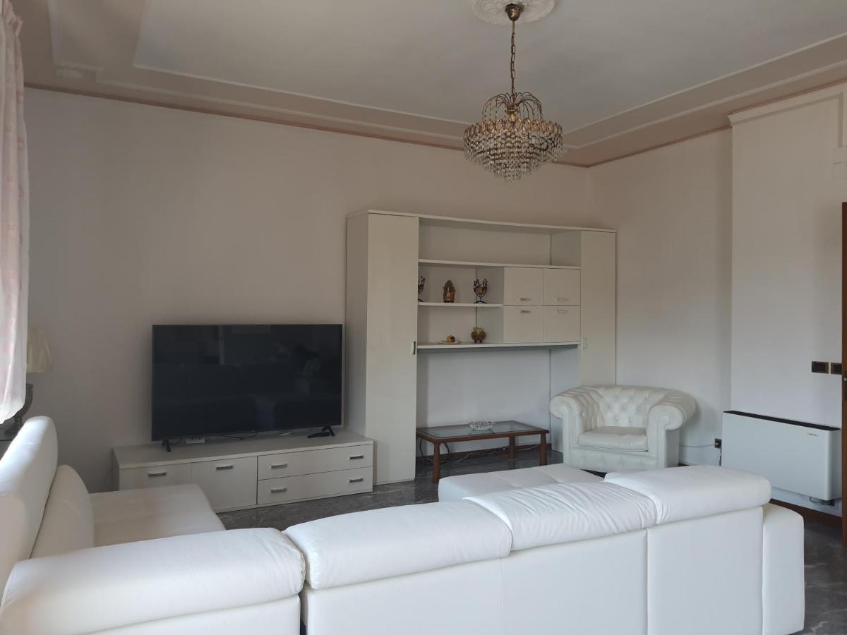 Spazioso Appartamento In Centro Citta San Benedetto del Tronto Exteriér fotografie
